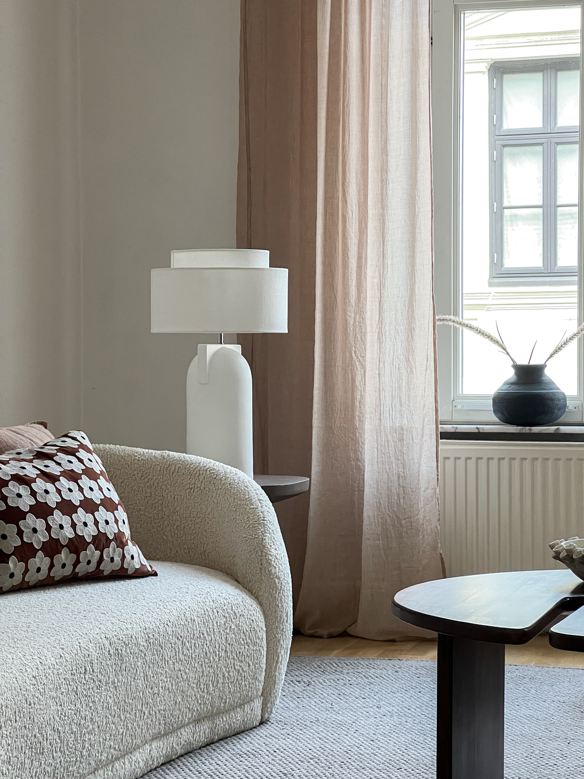 Figoll Bordslampa Vit
