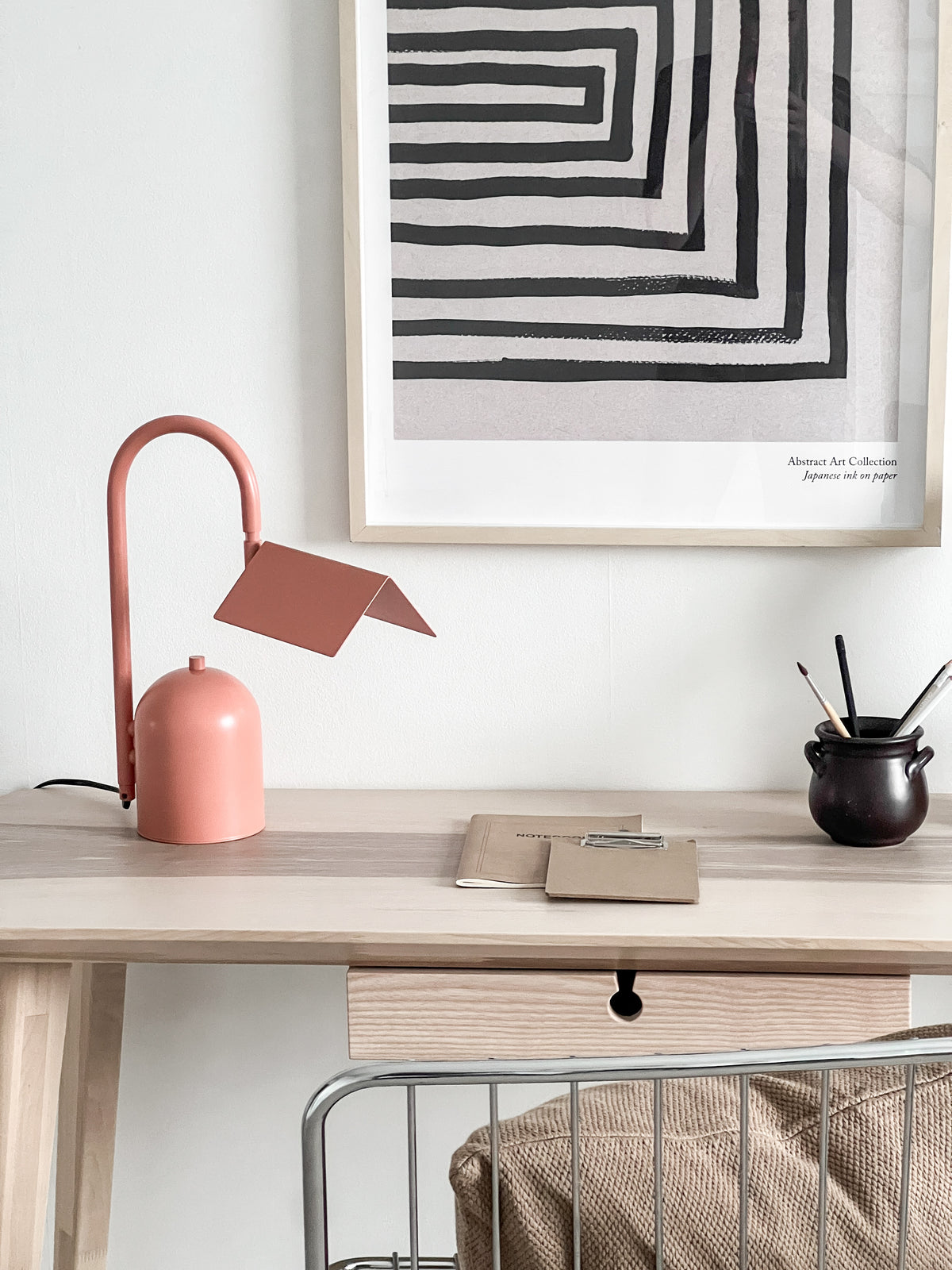 Angol Slim Bordslampa Peach