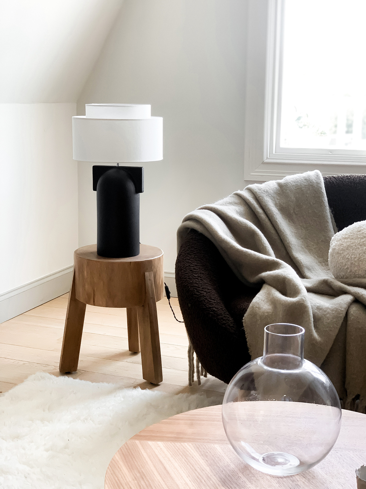 Figoll Bordslampa Svart